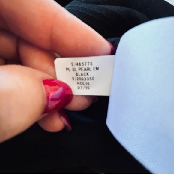 Banana Republic black with pearls silver jewels back zipper tank Size L - Picture 7 of 10